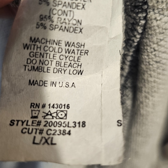 Blakely Buffalo Hacce Cardi w/thumholes - Picture 5 of 8